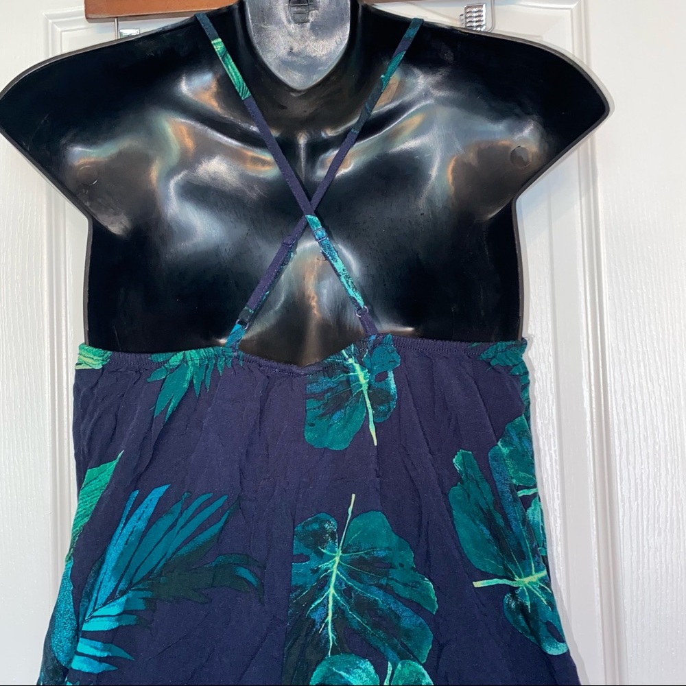 Old Navy Palms Print Maxi Dress - Picture 6 of 8